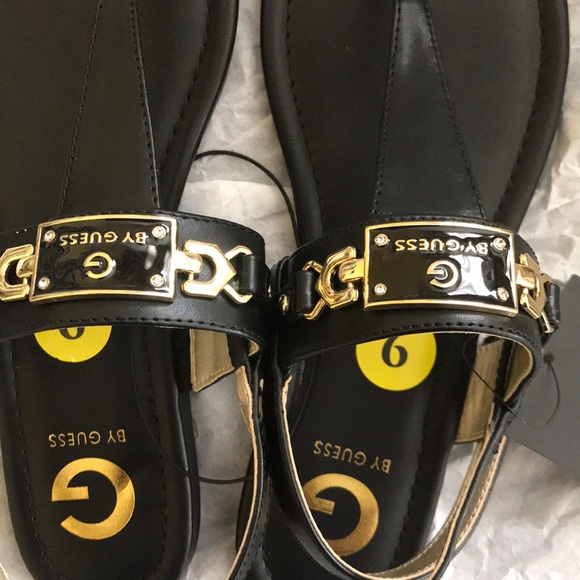 Guess Flat Sandals - Picture 2 of 3